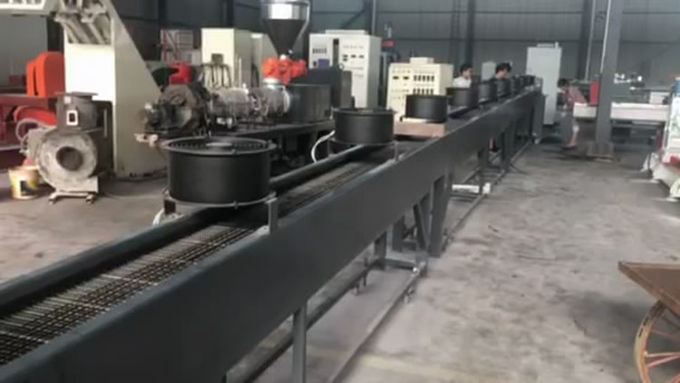 Pelotilla plástica del negro de carbono de los Pp que hace máquina el extrusor de tornillo gemelo 300 kilogramos/H