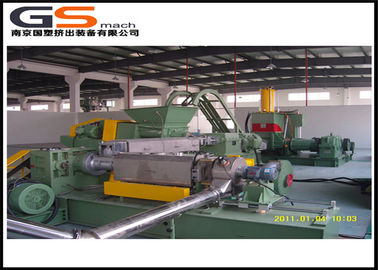 China Máquina de la fabricación del lote principal del negro de carbono con la amasadora/el extrusor de dos fases fábrica